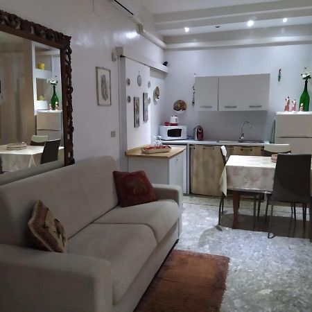 Bed and Breakfast Paky's House Bari Exteriér fotografie